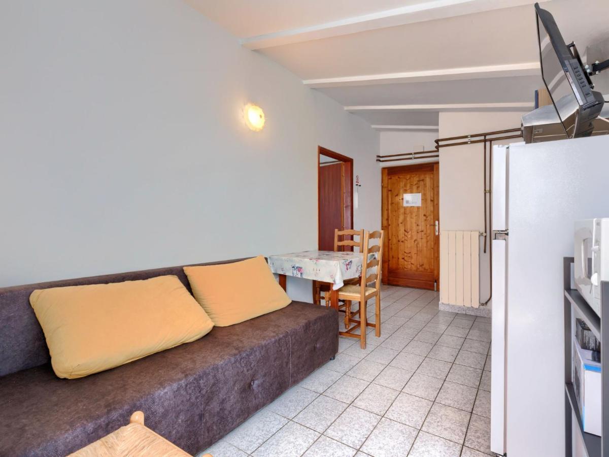 Romantika - Roj105 By Interhome *