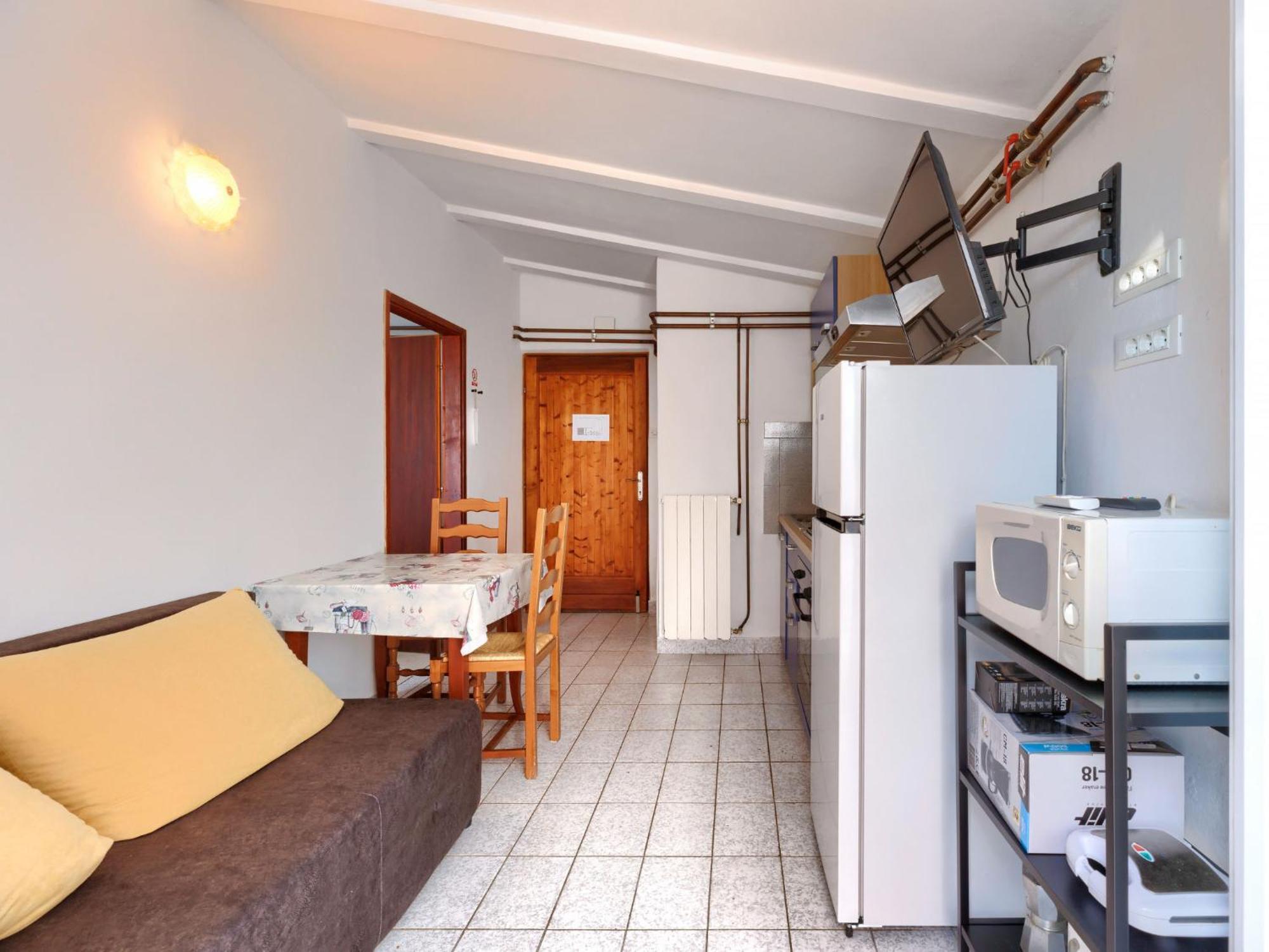 Apartment Romantika - Roj105 By Interhome *