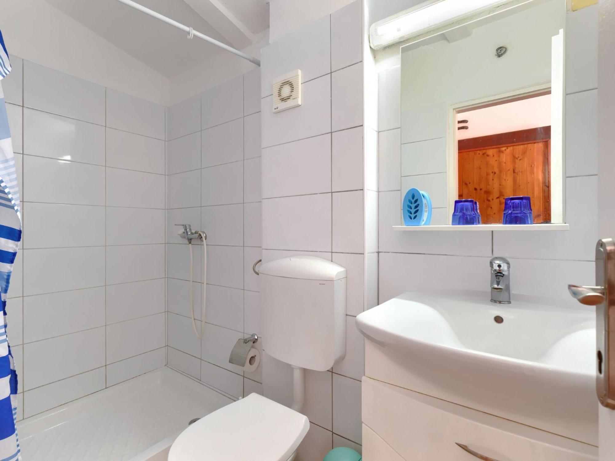 Romantika - Roj105 By Interhome *