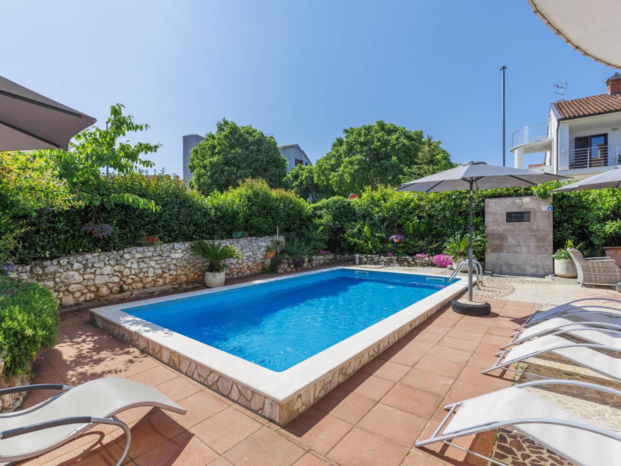 Romantika - Roj105 By Interhome