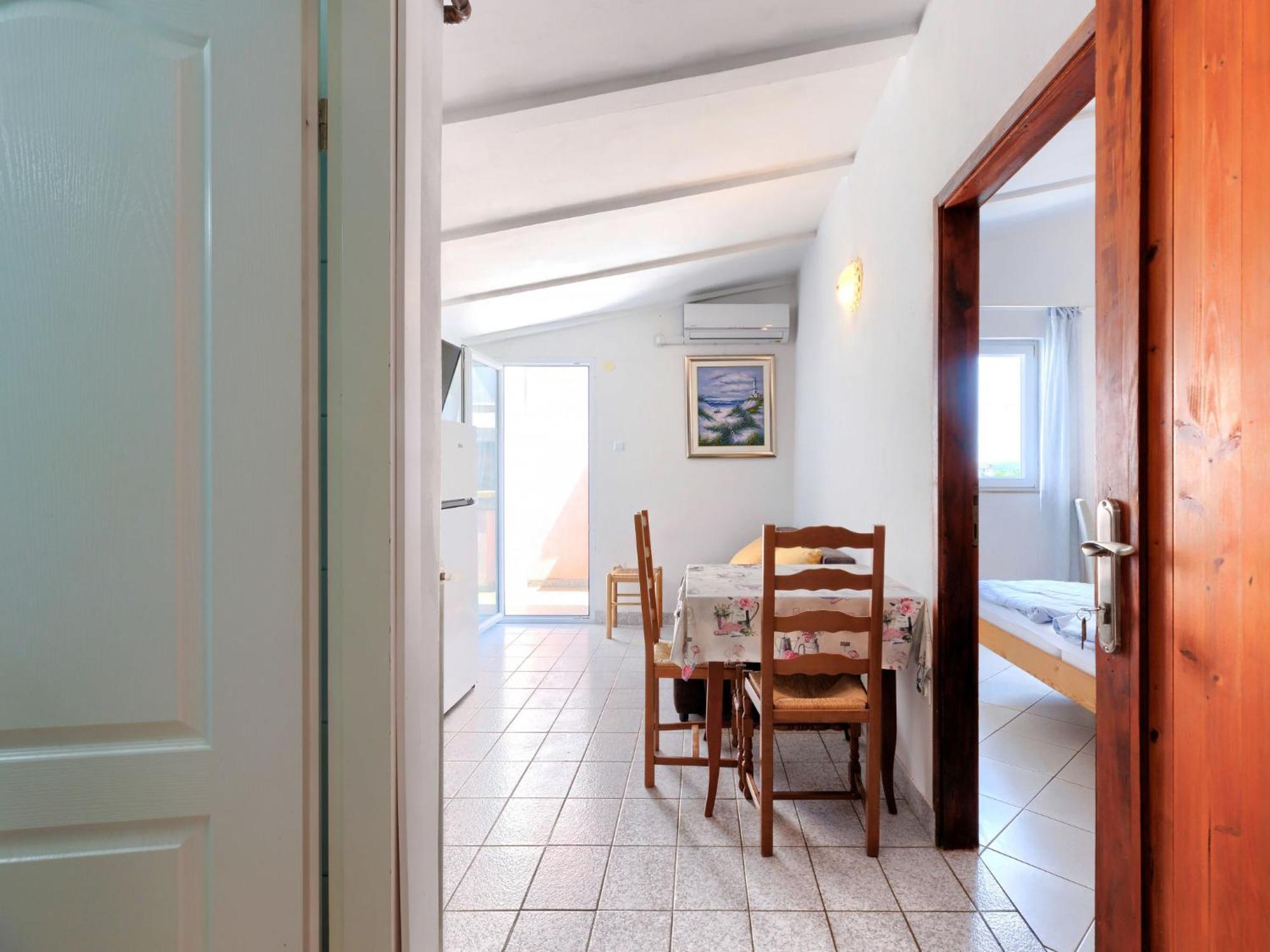 Apartment Romantika - Roj105 By Interhome *
